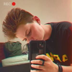 Meet your Posher, Mackenzie